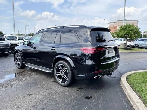 New 2026 Mercedes-Benz GLS 450 4MATIC image 11