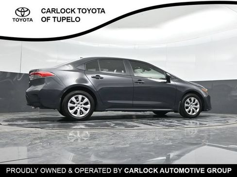 Used 2025 Toyota Corolla LE FWD image 39