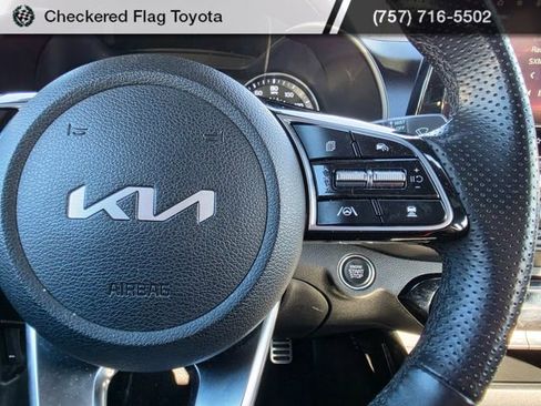 Used 2023 Kia Forte GT-Line w/ GT-Line Technology Package image 14