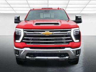 Used 2024 Chevrolet Silverado 2500 LTZ w/ LTZ Plus Package video 2