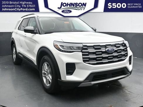 New 2026 Ford Explorer Active AWD/4WD image 1