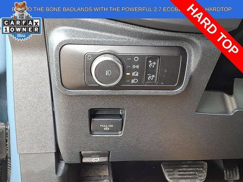 Used 2025 Ford Bronco Badlands AWD/4WD image 19