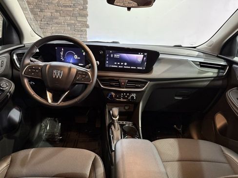 Used 2025 Buick Encore GX Preferred image 26