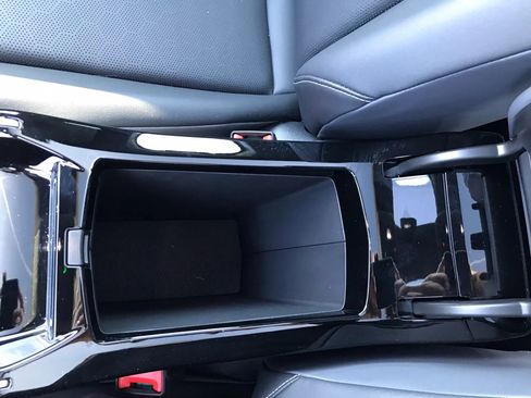 Used 2023 Volkswagen ID.4 Pro S image 36