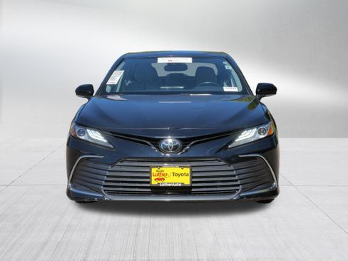 Certified 2023 Toyota Camry XLE w/ Cold Weather Package AWD/4WD image 2