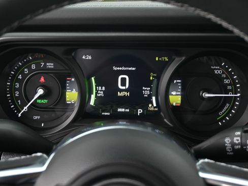 Used 2025 Jeep Wrangler Unlimited Sahara w/ Safety Group AWD/4WD image 20