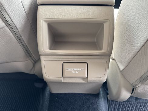 Used 2018 Subaru Outback 2.5i Premium AWD/4WD image 19