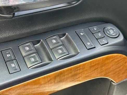 Used 2016 Chevrolet Silverado 1500 LTZ w/ LTZ Plus Package image 12