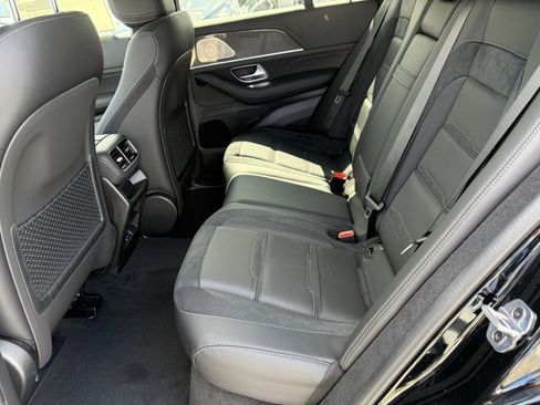 New 2026 Mercedes-Benz GLE 53 AMG 4MATIC Coupe image 30
