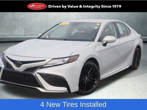 Used 2024 Toyota Camry XSE FWD image 1