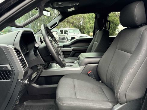 Used 2019 Ford F150 XLT w/ Equipment Group 302A Luxury AWD/4WD image 13
