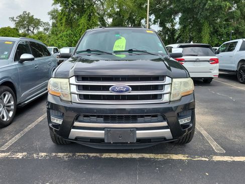 Used 2015 Ford Expedition Platinum RWD image 2