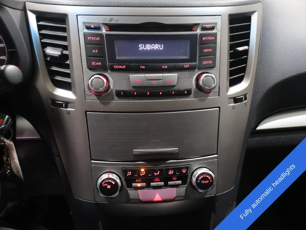 Used 2013 Subaru Outback 2.5i Premium w/ All-Weather Pkg AWD/4WD image 3