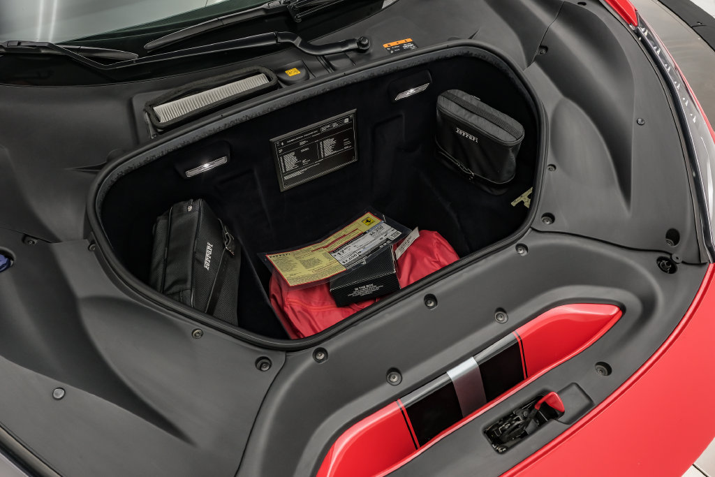 Used 2019 Ferrari 488 Pista Coupe RWD image 48