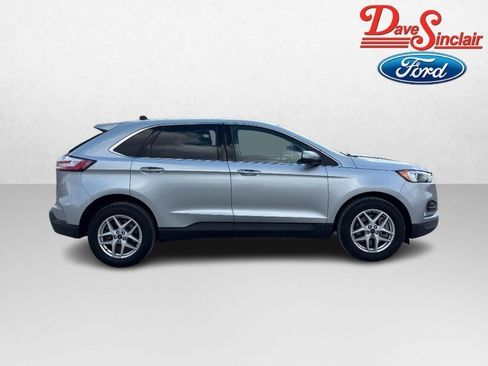 Used 2023 Ford Edge SEL w/ Convenience Package AWD/4WD image 5