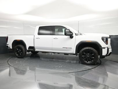 Used 2025 GMC Sierra 2500 AT4
