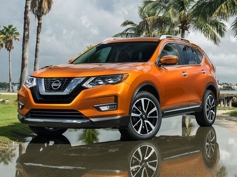 Used 2017 Nissan Rogue SL w/ SL Premium Package image 1