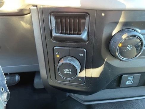 Used 2023 Ford F150 XLT image 23