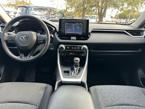 Used 2020 Toyota RAV4 XLE image 34