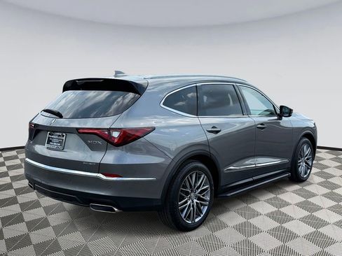 Used 2024 Acura MDX SH-AWD w/ Advance Package image 2