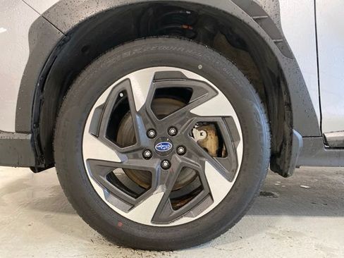 Certified 2025 Subaru Crosstrek 2.5i Limited AWD/4WD image 5