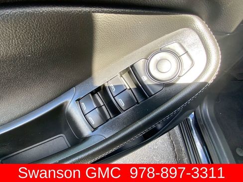 Certified 2024 Buick Encore GX Preferred FWD image 22