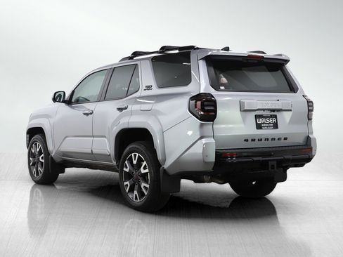 Used 2025 Toyota 4Runner TRD Sport Premium image 3