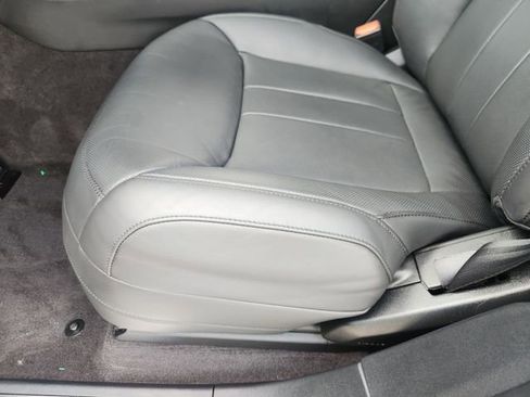 Used 2025 Land Rover Range Rover Sport SE image 23