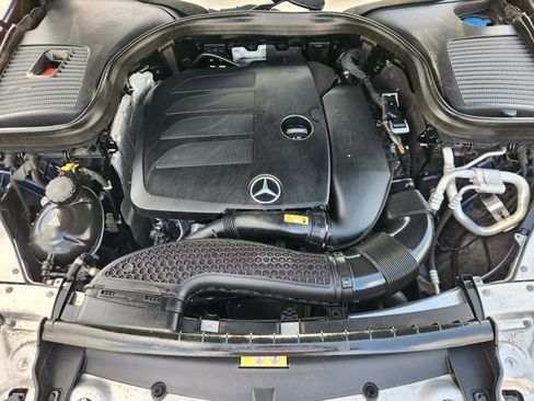 Used 2020 Mercedes-Benz GLC 300 image 30