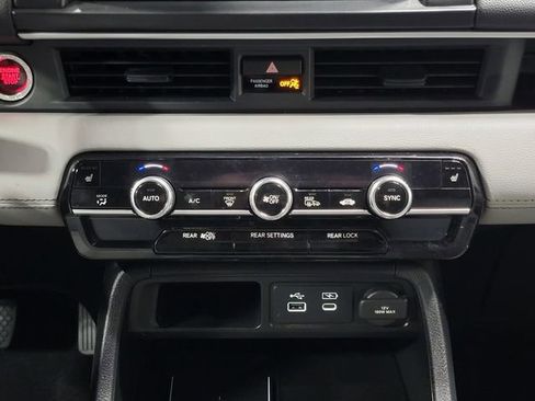 Certified 2025 Honda Pilot EX-L image 20