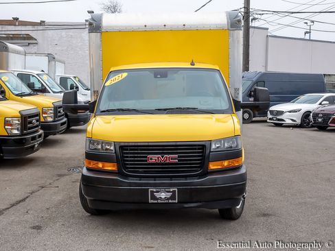 Used 2021 GMC Savana 3500 Extended w/ Power Convenience Package image 4
