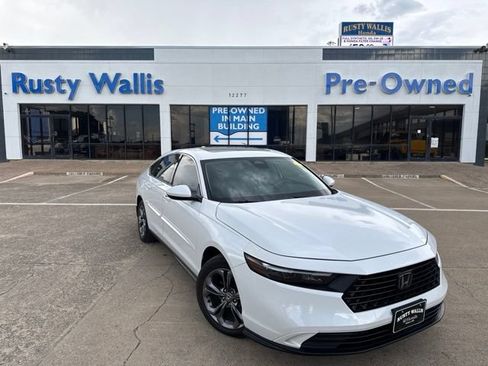 Used 2024 Honda Accord EX image 1