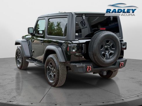 Used 2023 Jeep Wrangler Sport AWD/4WD image 4