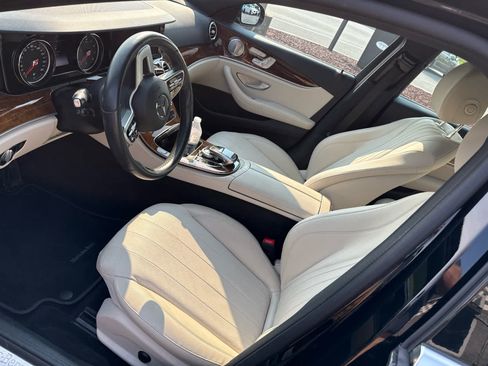 Used 2019 Mercedes-Benz E 450 4MATIC Sedan image 8