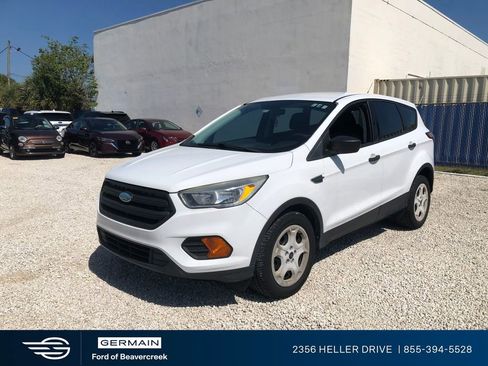 Used 2017 Ford Escape S FWD image 1