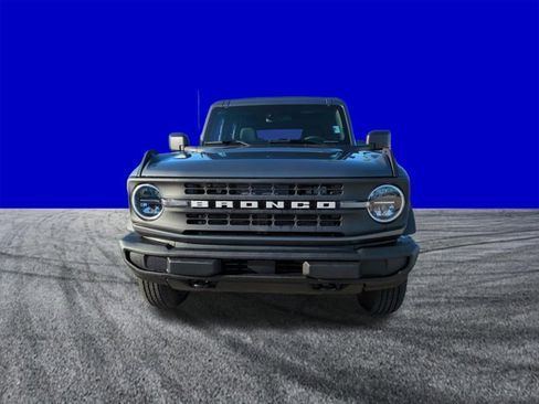 New 2026 Ford Bronco Base image 9