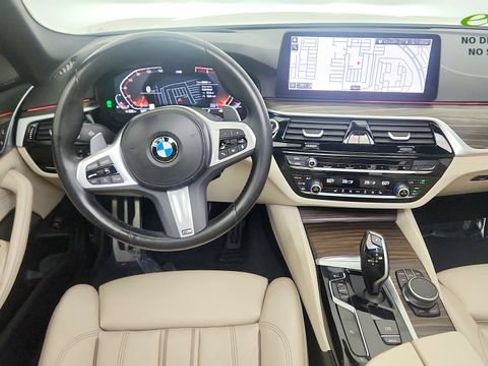 Used 2023 BMW 530i w/ M Sport Package RWD image 36