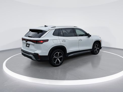 New 2026 Volkswagen Tiguan SE image 3