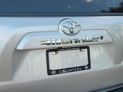 Certified 2019 Toyota 4Runner SR5 image 32