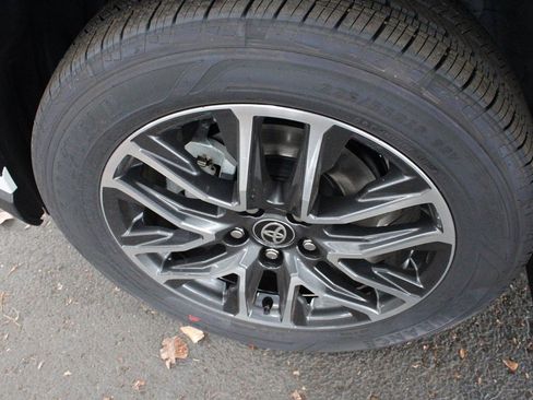 New 2026 Toyota Corolla Cross XLE image 58