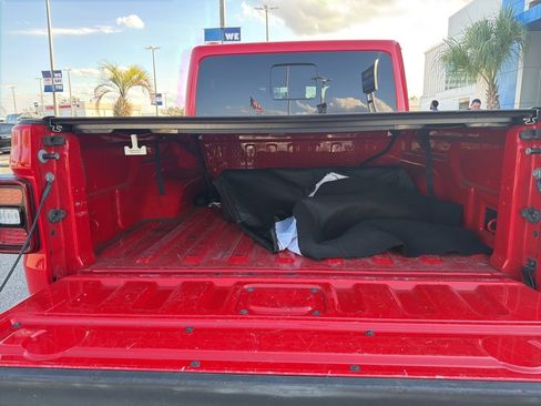 Used 2022 Jeep Gladiator Mojave w/ LED Lighting Group image 10