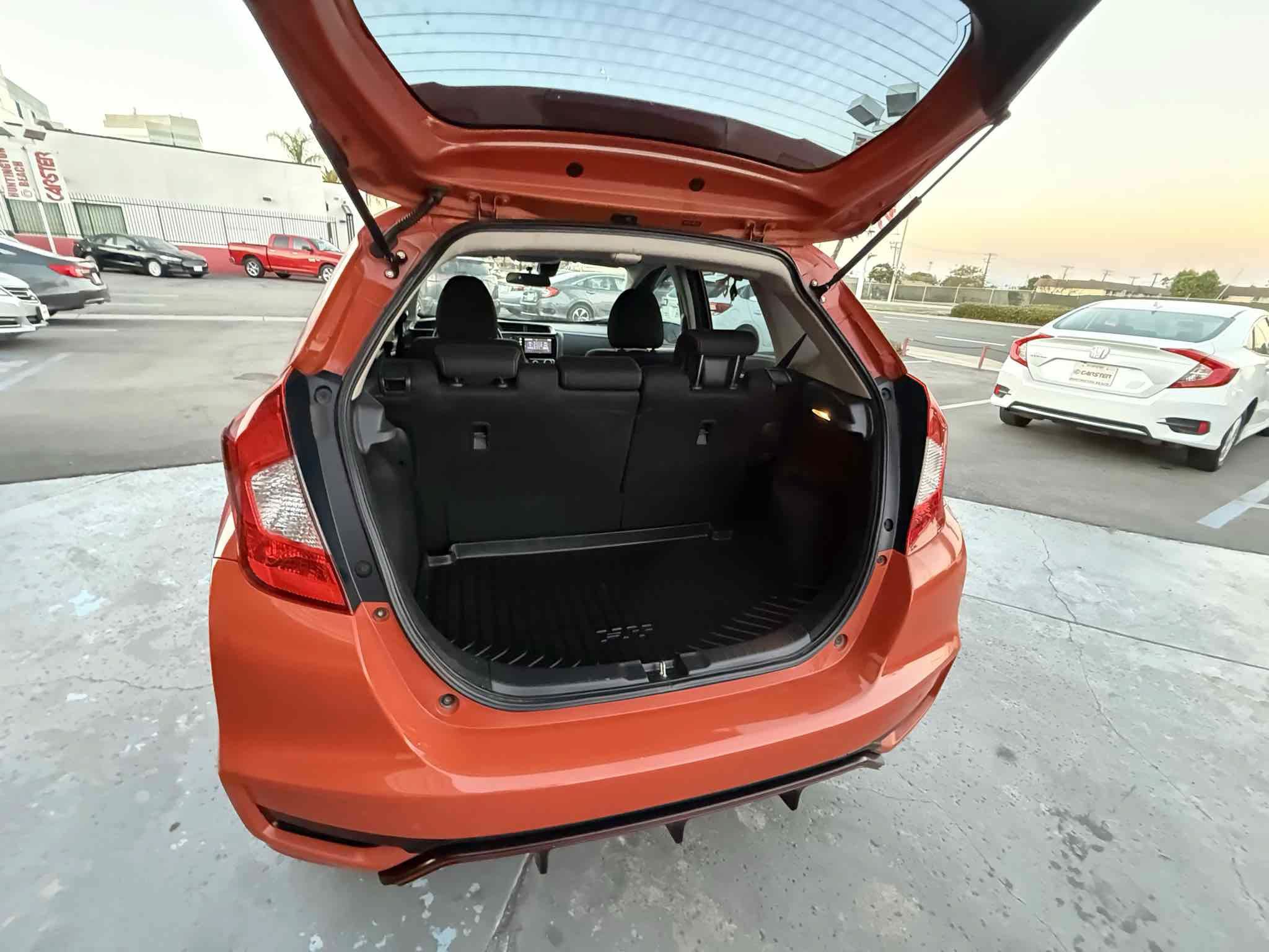 Used 2018 Honda Fit Sport image 58