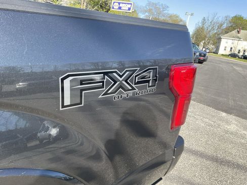 Used 2020 Ford F150 XLT w/ Equipment Group 302A Luxury AWD/4WD image 11