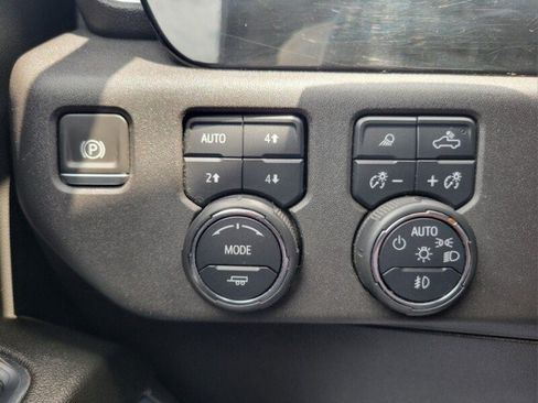 Used 2023 Chevrolet Silverado 1500 LTZ w/ Z71 Off-Road Package AWD/4WD image 20
