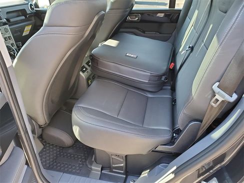 Used 2025 INEOS Grenadier Trialmaster Edition image 11