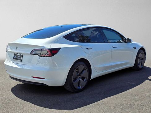 Used 2023 Tesla Model 3 Standard Range RWD image 3