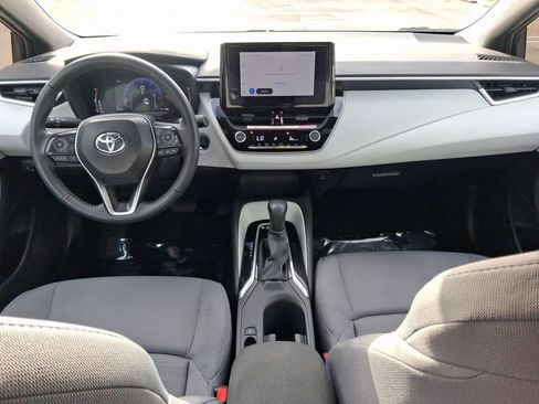Used 2026 Toyota Corolla SE FWD image 9