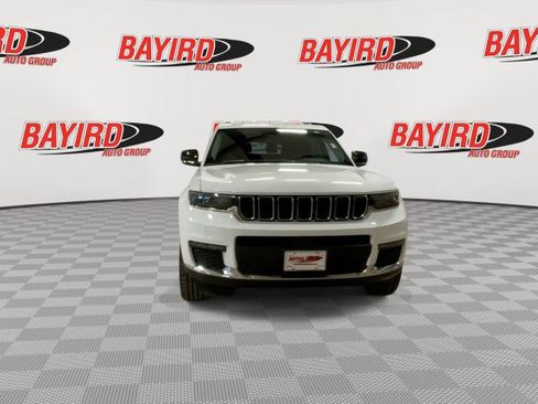 Used 2021 Jeep Grand Cherokee L Limited AWD/4WD image 3
