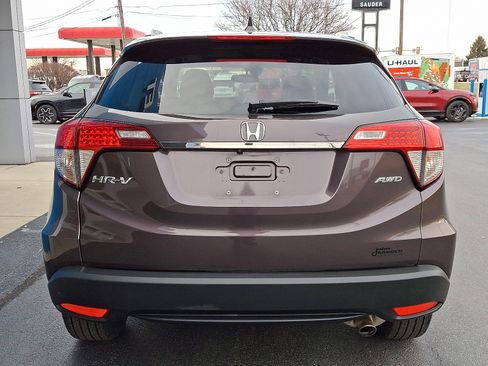 Used 2022 Honda HR-V EX image 5