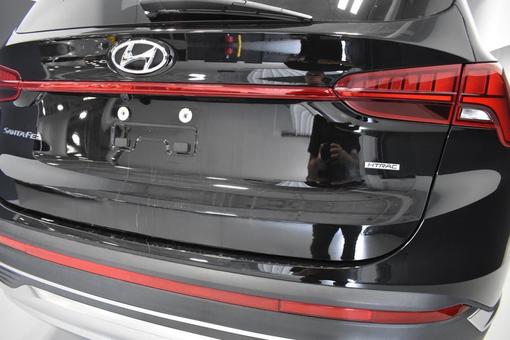 Used 2023 Hyundai Santa Fe SEL w/ Premium Package AWD/4WD image 12